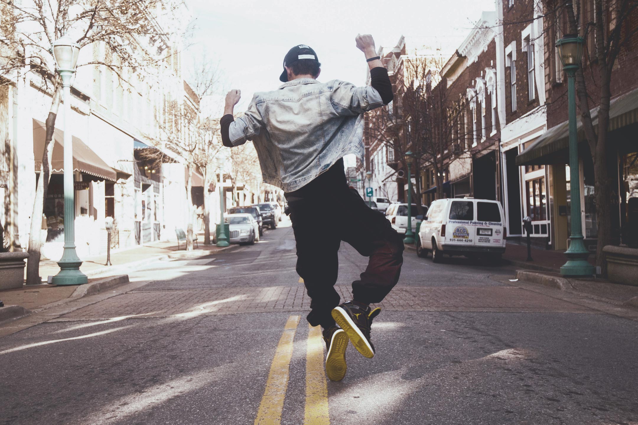andre-hunter-62014-unsplash